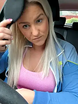 Charleigh xx online show from 2, 10, 2025