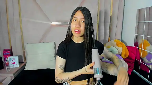 Snapshot of venusmorgan chatting on 14, 10, 2025 venusmorgan online show from 14, 10, 2025