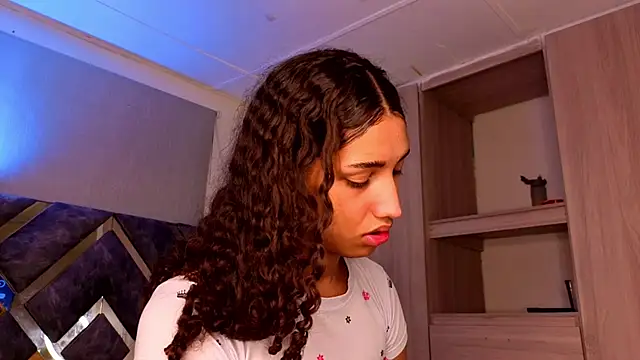 Snapshot of candice777 chatting on 4, 2, 2026 candice777 online show from 4, 2, 2026