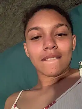 aitana kahlo online show from 15, 2, 2026