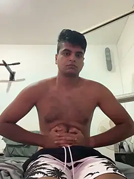 Snapshot of Noam7080z chatting on 6, 10, 2025 Noam7080z online show from 6, 10, 2025