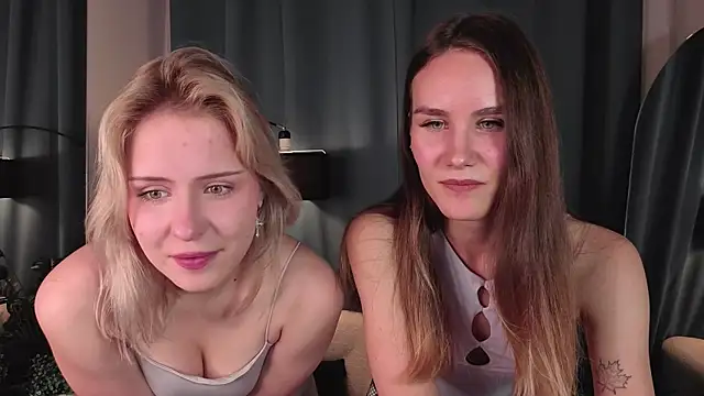 Snapshot of _Clare_Florence_ chatting on 9, 11, 2025 Clare Florence online show from 9, 11, 2025