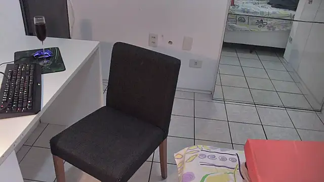 Snapshot of raposinharabuda chatting on 22, 11, 2025 raposinharabuda online show from 22, 11, 2025