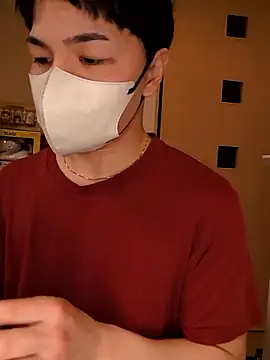 Snapshot of kqitooo chatting on 4, 3, 2026 kqitooo online show from 4, 3, 2026