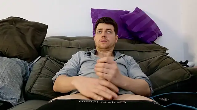 aaron nvk online show from 6, 10, 2025