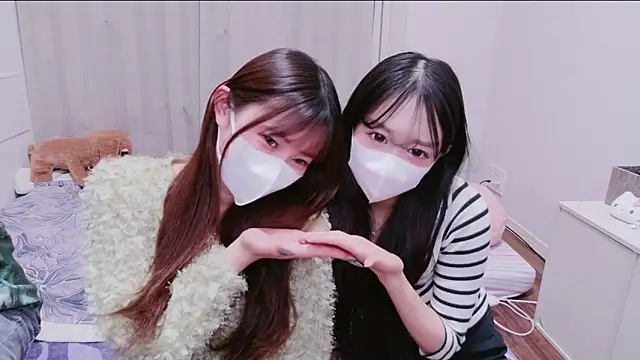 MOEMOE-Q online show from 5, 3, 2026