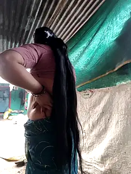 Snapshot of Falguni_Desai chatting on 3, 12, 2025 Falguni Desai online show from 3, 12, 2025