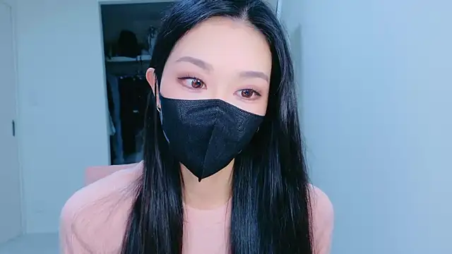 Snapshot of ramuchan_desu chatting on 4, 10, 2025 ramuchan desu online show from 4, 10, 2025