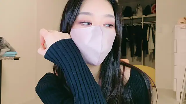 Snapshot of ramuchan_desu chatting on 20, 10, 2025 ramuchan desu online show from 20, 10, 2025