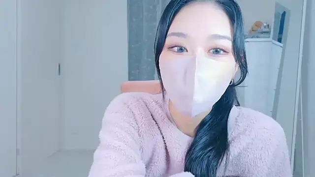 Snapshot of ramuchan_desu chatting on 22, 11, 2025 ramuchan desu online show from 22, 11, 2025