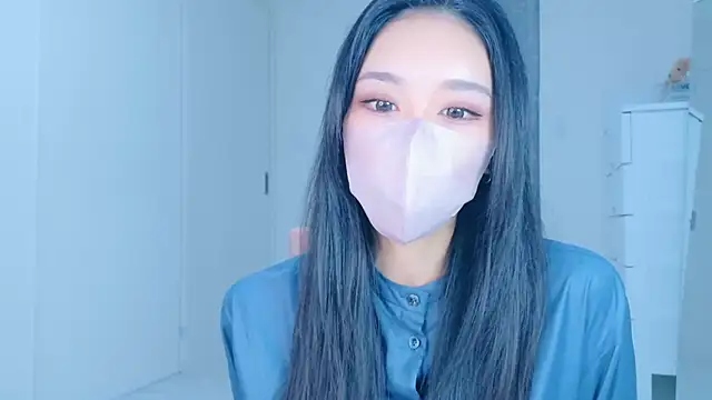 Snapshot of ramuchan_desu chatting on 26, 11, 2025 ramuchan desu online show from 26, 11, 2025