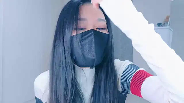 Snapshot of ramuchan_desu chatting on 1, 12, 2025 ramuchan desu online show from 1, 12, 2025