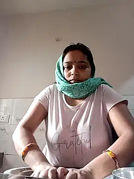 Trisha 71 online show from 17, 11, 2025