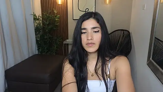 Lia Mar  online show from 17, 10, 2025