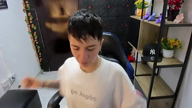 Snapshot of _Hannah_Hot chatting on 15, 4, 2026 Hannah Hot online show from 15, 4, 2026