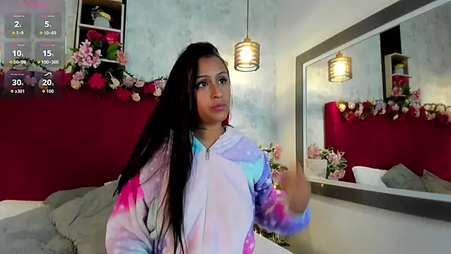 Snapshot of SarahEscobarr chatting on 1, 10, 2025 SarahEscobarr online show from 1, 10, 2025