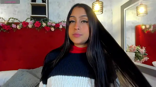 Snapshot of SarahEscobarr chatting on 18, 10, 2025 SarahEscobarr online show from 18, 10, 2025