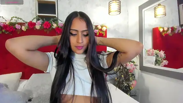 Snapshot of SarahEscobarr chatting on 22, 10, 2025 SarahEscobarr online show from 22, 10, 2025