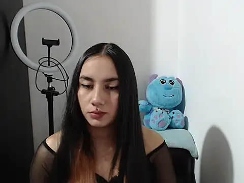 Stormyyy hot online show from 6, 11, 2025