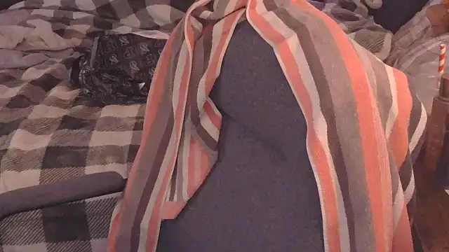 Snapshot of Sexyblonde12344 chatting on 26, 9, 2025 Sexyblonde12344 online show from 26, 9, 2025