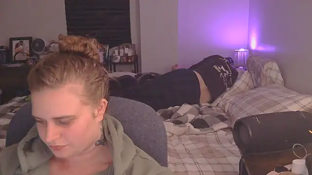 Sexyblonde12344 online show from 30, 11, 2025