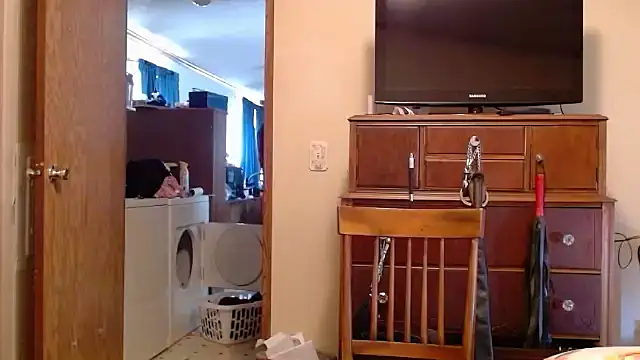 spicyphoenix online show from 18, 9, 2025