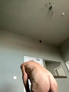 ladyboatlady online show from 1, 11, 2025