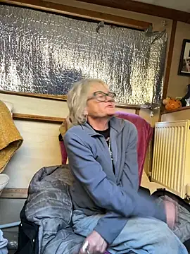 ladyboatlady online show from 17, 3, 2026