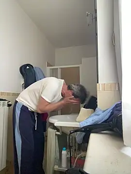 Snapshot of sasatimido chatting on 23, 11, 2025 sasatimido online show from 23, 11, 2025