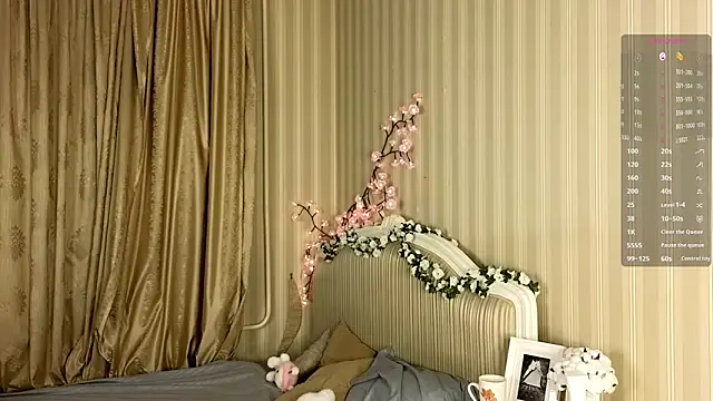 Juuulia  online show from 19, 1, 2026