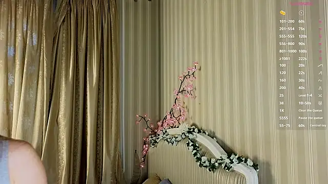 Juuulia  online show from 16, 3, 2026