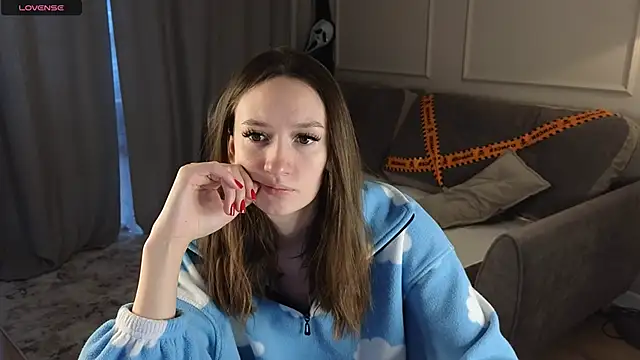 Snapshot of cutienaughtygirl chatting on 5, 11, 2025 cutienaughtygirl online show from 5, 11, 2025