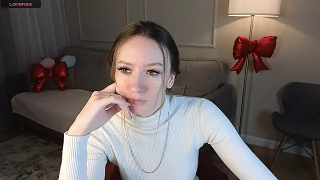 cutienaughtygirl online show from 27, 3, 2026