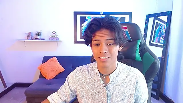 Snapshot of dreyk20 chatting on 28, 10, 2025 dreyk20 online show from 28, 10, 2025