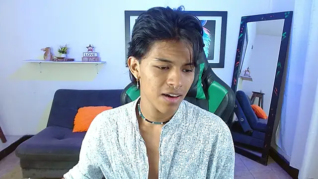 Snapshot of dreyk20 chatting on 7, 11, 2025 dreyk20 online show from 7, 11, 2025