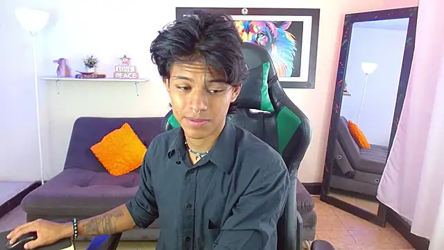 Snapshot of dreyk20 chatting on 29, 11, 2025 dreyk20 online show from 29, 11, 2025