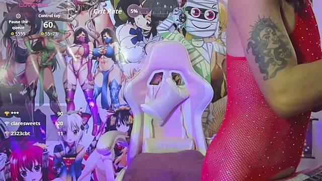 Snapshot of Kylie_Moan chatting on 31, 10, 2025 Kylie Moan online show from 31, 10, 2025