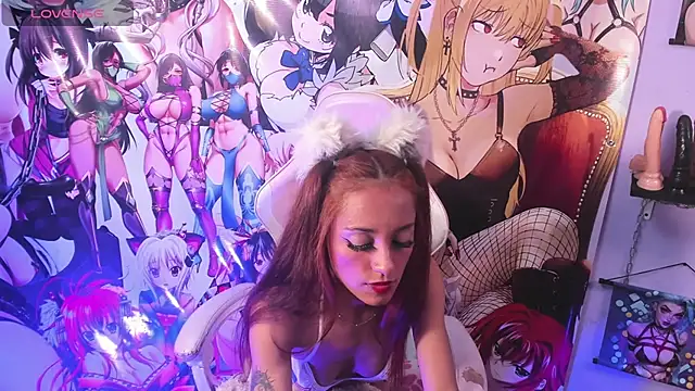 Snapshot of Kylie_Moan chatting on 22, 11, 2025 Kylie Moan online show from 22, 11, 2025