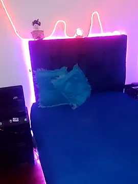 Tattoboy19cm online show from 14, 9, 2025