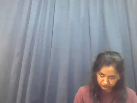 Snapshot of cute_indianxo chatting on 18, 10, 2025 cute indianxo online show from 18, 10, 2025
