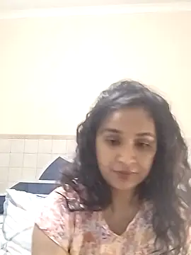 Snapshot of cute_indianxo chatting on 10, 2, 2026 cute indianxo online show from 10, 2, 2026