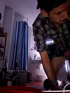 Snapshot of a7ex chatting on 7, 12, 2024 a7ex online show from 7, 12, 2024