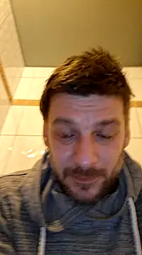 Snapshot of a7ex chatting on 5, 1, 2025 a7ex online show from 5, 1, 2025