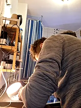 Snapshot of a7ex chatting on 9, 1, 2025 a7ex online show from 9, 1, 2025