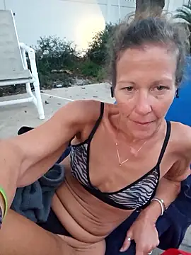 PhynneNicole online show from 26, 11, 2025