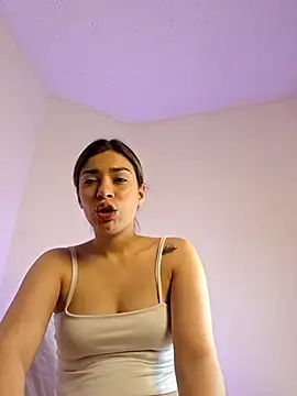 AmaiaSalvatore online show from 9, 11, 2025