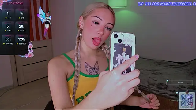 Snapshot of LeksaCandy chatting on 29, 9, 2025 LeksaCandy online show from 29, 9, 2025