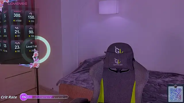 Snapshot of LeksaCandy chatting on 10, 10, 2025 LeksaCandy online show from 10, 10, 2025