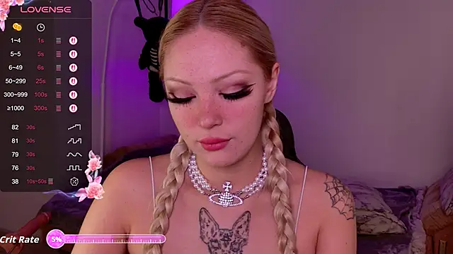 Snapshot of LeksaCandy chatting on 28, 11, 2025 LeksaCandy online show from 28, 11, 2025