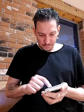 Snapshot of ARTANIS20 chatting on 4, 5, 2026 ARTANIS20 online show from 4, 5, 2026
